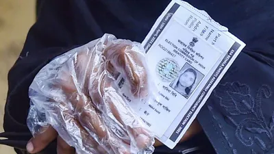 voter id card  खो गया वोटर कार्ड तो न लें कोई टेंशन  आसानी से अप्लाई कर सकते हैं नया पहचान पत्र  जानें प्रोसेस