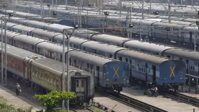indian railway news  पूरी तरह बदल जाएगी भारतीय रेलवे  स्लीपर वंदे भारत  24 घंटे में रिफंड  super app से हर काम होगा आसान