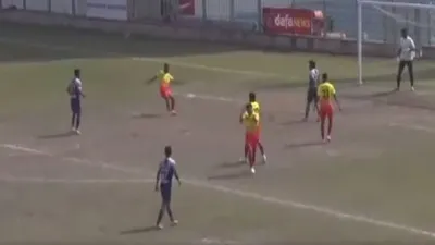 दिल्ली फुटबॉल लीग में मैच फिक्सिंग  खिलाड़ी ने अपने ही नेट में दाग दिए 2 गोल  देखें video