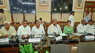 कर्नाटक  सिद्धारमैया सरकार ने पांच गारंटी योजना को लागू करने को दी मंजूरी  प्री कैबिनेट मीटिंग के बाद किया ऐलान