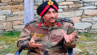 कश्मीर के हालात बेहतर लेकिन अभी सेना हटाना जल्दबाजी होगी  वरिष्ठ अधिकारी बोले  घाटी में बहुत कम आतंकी बचे