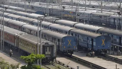 indian railways update  भारतीय रेलवे ने कर दिया ऐलान  इन रूट्स पर चलेंगी स्पेशल ट्रेन  शेड्यूल और ट्रिप की सारी डिटेल