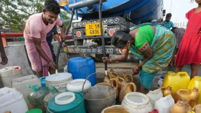 blog  जल संकट से बाधित विकास  एक तिहाई आबादी के पास पीने के लिए स्वच्छ जल उपलब्ध नहीं