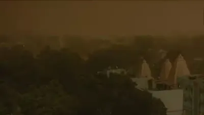 delhi ncr weather update  दिल्ली एनसीआर में धूल भरी आंधी से पलटा मौसम  बारिश को लेकर imd ने जारी किया अलर्ट