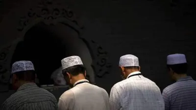 srinagar mosque  जामिया मस्जिद में नहीं मिली जुमे की नमाज की अनुमति  पूर्व सीएम उमर अब्दुल्ला बोले  जम्मू कश्मीर में   