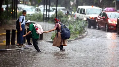 weather update  राजधानी में रविवार रहा साल का सबसे गर्म दिन  मणिपुर में भयानक बारिश  सीएम ने की बड़ी घोषणा