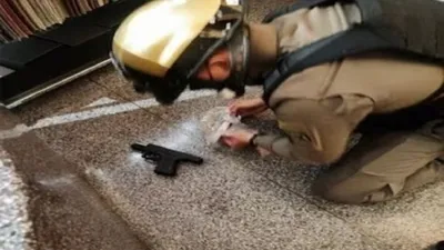 बैंकॉक के मॉल में अचानक होने लगी फायरिंग  3 की मौत 6 घायल  14 साल का बंदूकधारी गिरफ्तार