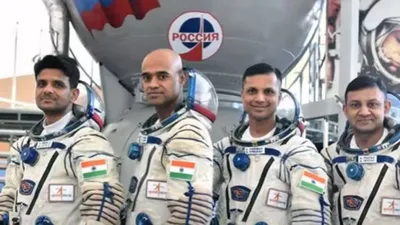 भारत के लिए पहली बार  गगनयान  में बैठ अंतरिक्ष का सफर करेंगे ये चार जवान  पीएम मोदी ने बताए नाम