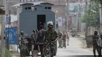 जम्मू कश्मीर में दो आतंकी घटनाएं  शोपियां में bjp नेता को मारी गोली