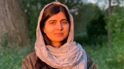 malala yousafzai  नोबेल पुरस्कार विजेता मलाला यूसुफजई की तस्वीर स्कूल से हटाई गई  जानिए क्या है पूरा मामला