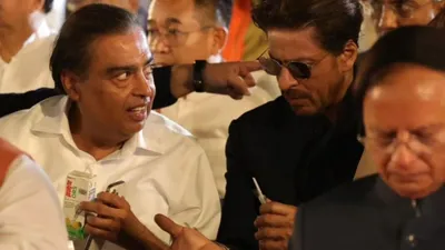 pm मोदी के शपथ समारोह में मुकेश अंबानी और शाहरुख खान ने पी ये सस्ती सी ड्रिंक  सादगी देख फिदा हुए लोग  video viral