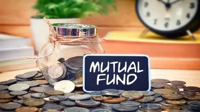 midcap funds  1 साल में 50  से ज्‍यादा रिटर्न देने वाले 10 मिडकैप फंड  क्‍या है इनकी खासियत  किसे करना चाहिए निवेश 